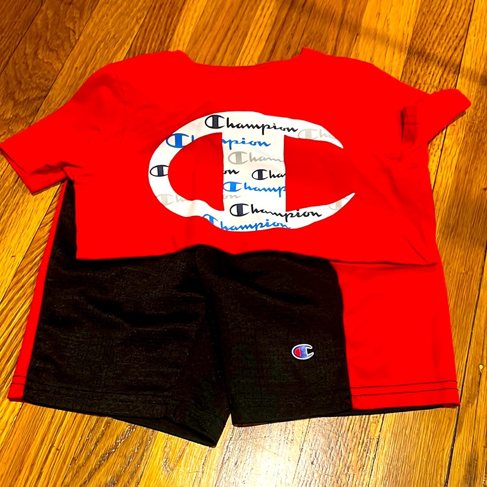 Kids size 6 Champion outfit